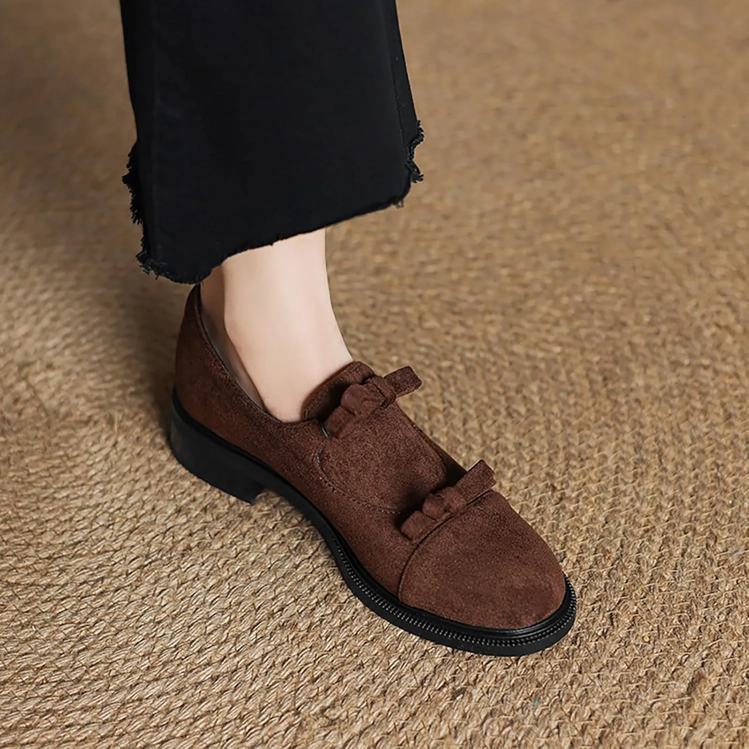 Women's Leather Bow Low Chunky Heel Loafers Fashion Slip-On Round Toe Comfortable Block Heel Dress Pumps for Daily Dating Office