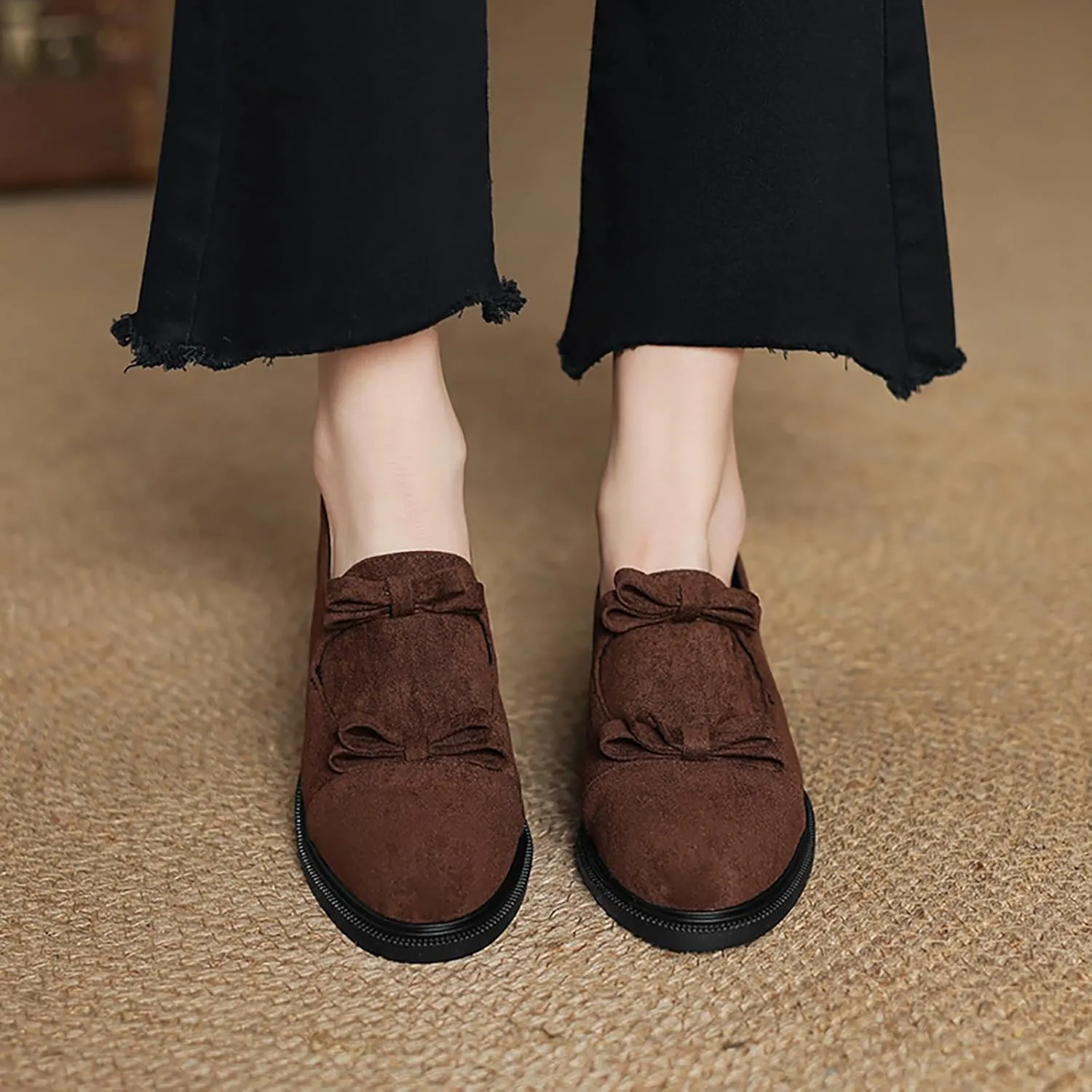 Women's Leather Bow Low Chunky Heel Loafers Fashion Slip-On Round Toe Comfortable Block Heel Dress Pumps for Daily Dating Office