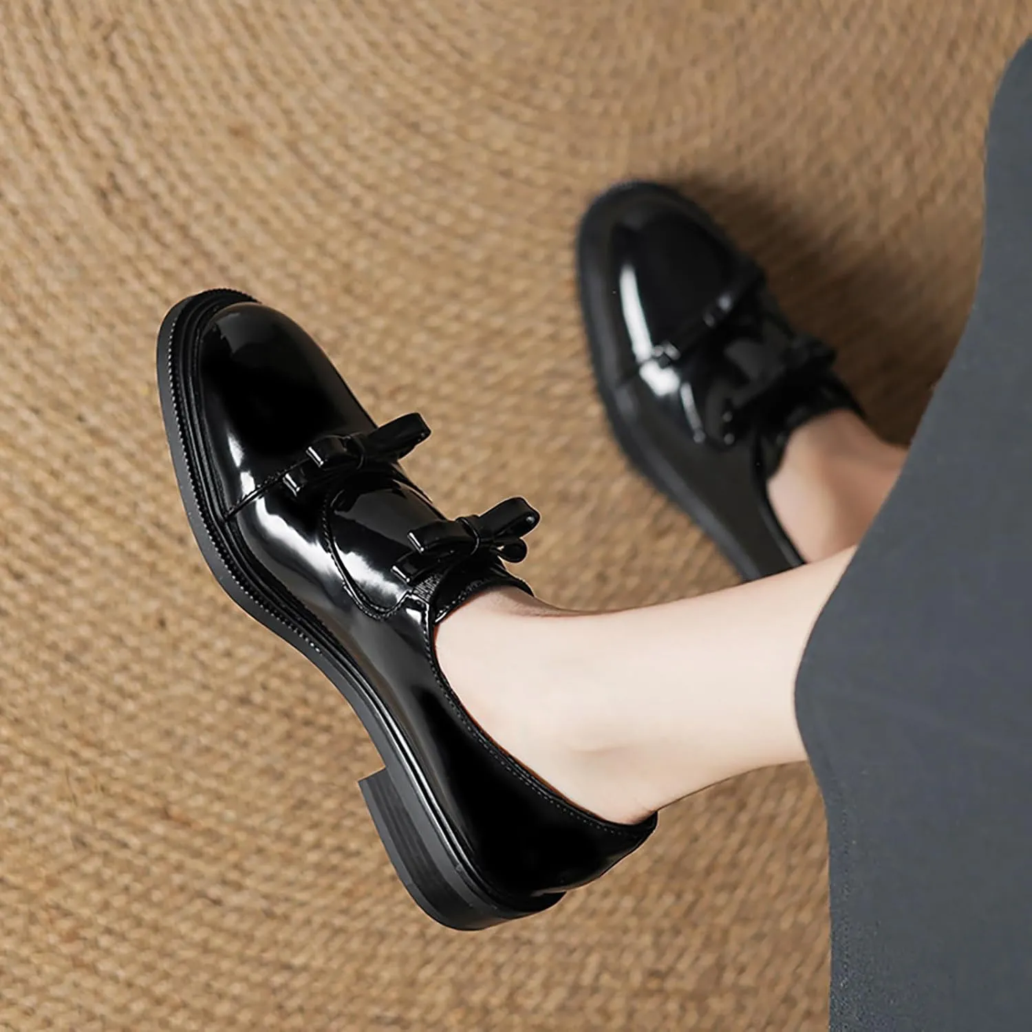 Women's Leather Bow Low Chunky Heel Loafers Fashion Slip-On Round Toe Comfortable Block Heel Dress Pumps for Daily Dating Office